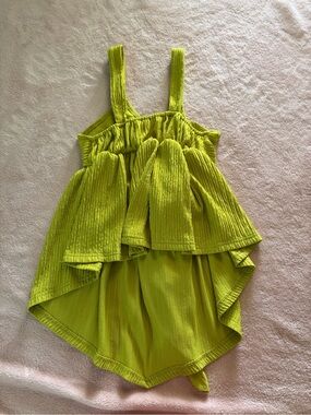 SHEIN Olive Green Ribbed Sleeveless Top